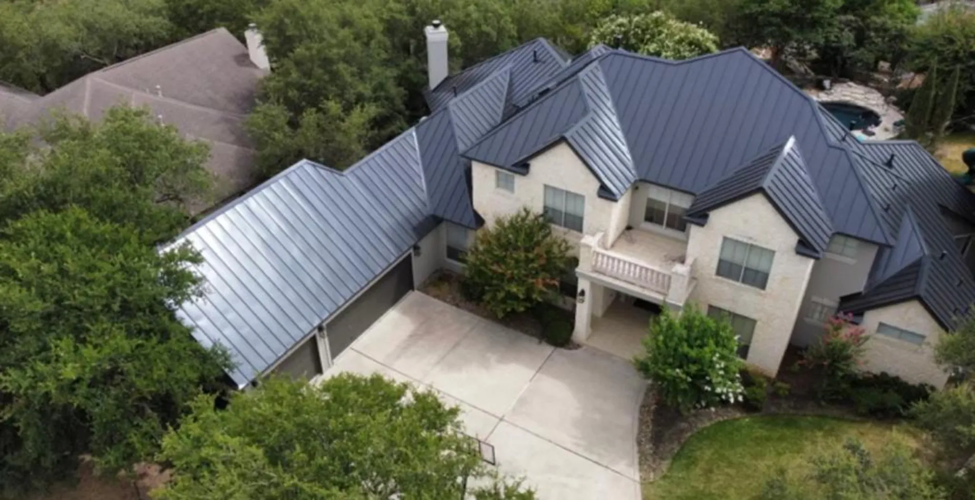Metal Roofing services in Crystal Lake, FL